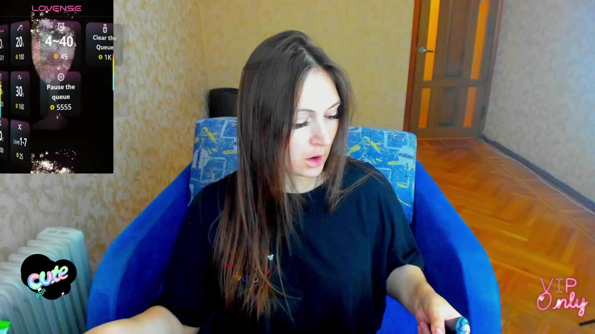 IzzabellaLove_2026-06-06_22-54-17_294 Adult Chat June 7, 2026