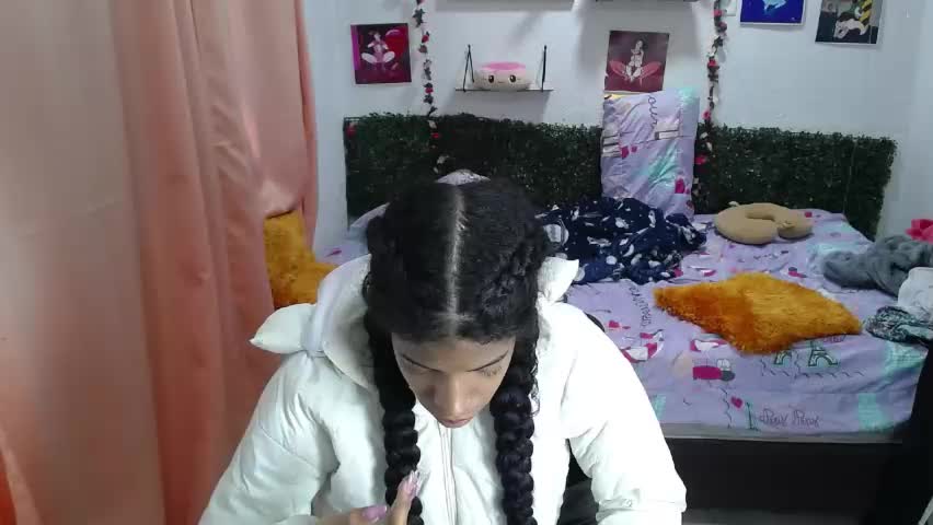 thiana_horny Adult Chat June 7, 2026