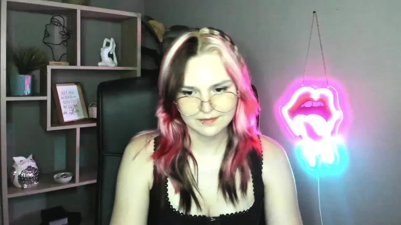 SweetLilyxo Adult Chat June 8, 2026