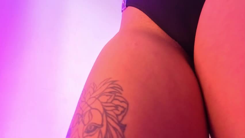 ey_im_simone_ Adult Chat June 8, 2026