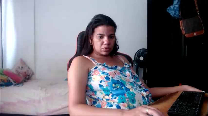 ariannaloovel Adult Chat June 8, 2026