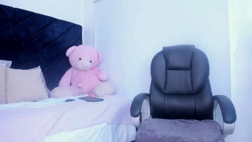 natalia_vela Adult Chat June 8, 2026