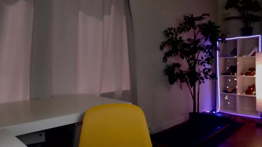 queensy_sins_x Adult Chat June 8, 2026