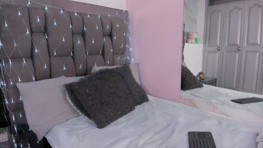 swet_lovee_ Adult Chat June 8, 2026