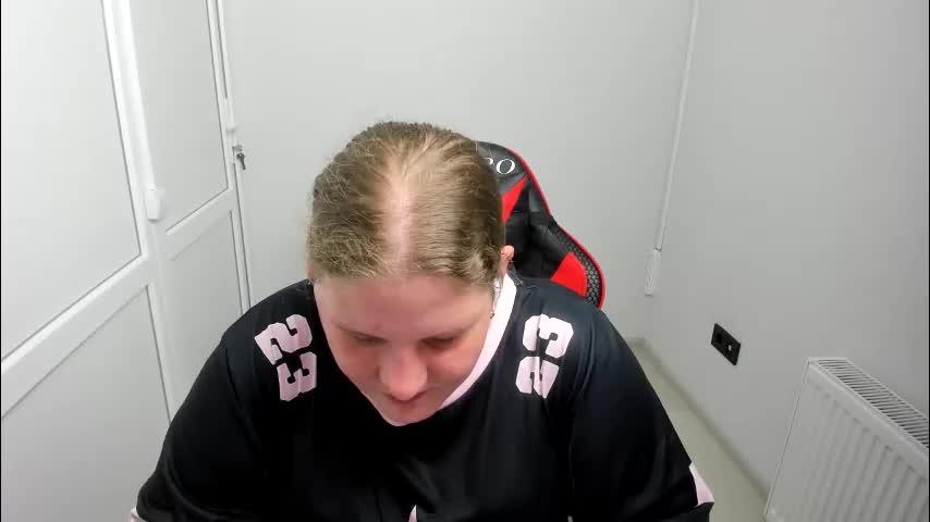 sweet_karla_la Adult Chat June 8, 2026