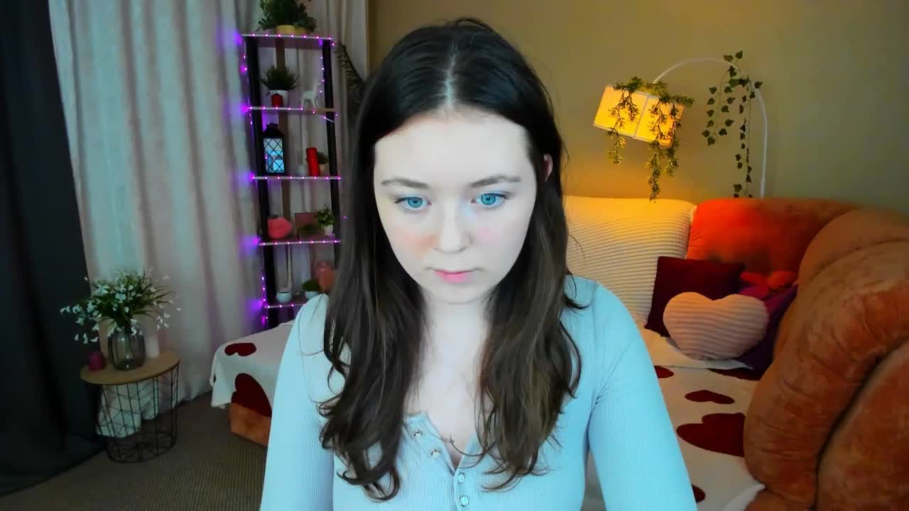 AlluringLookk Adult Chat June 8, 2026