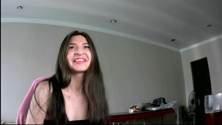 melena_caramel Adult Chat June 8, 2026