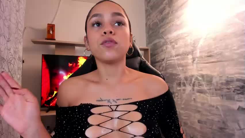 carolinefyre Adult Chat June 8, 2026