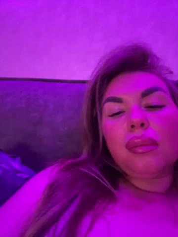 VictoriaFoxxx Adult Chat June 8, 2026