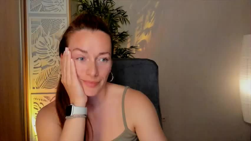 save_the_qween Adult Chat June 8, 2026