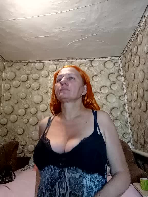 FameLara Adult Chat June 8, 2026