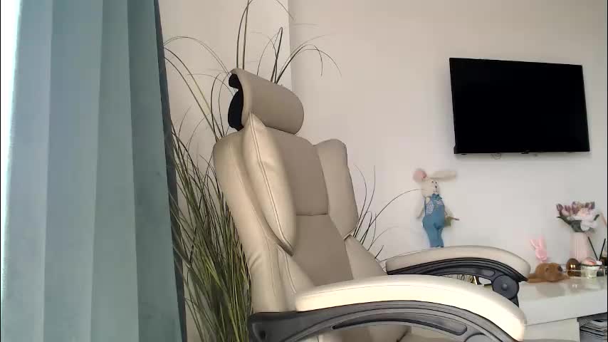 elizabethac Adult Chat June 8, 2026