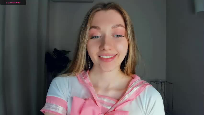 laviniahoutz Adult Chat June 8, 2026