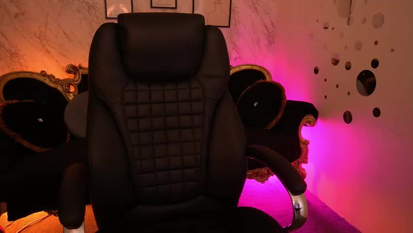 cuteefoxy Adult Chat June 8, 2026