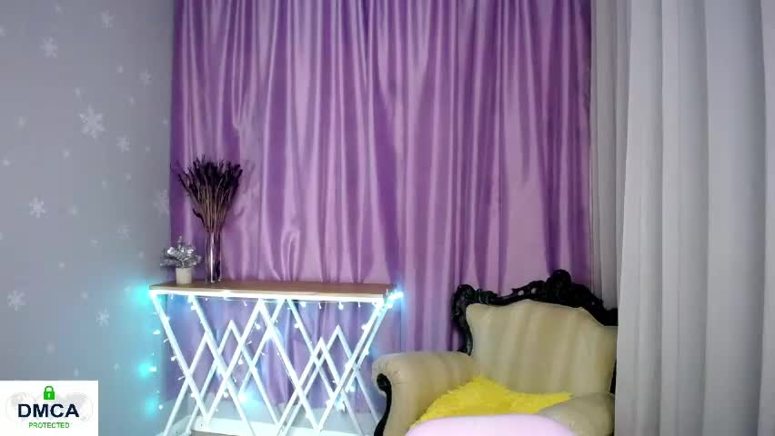 queen_a_n_i Adult Chat June 8, 2026