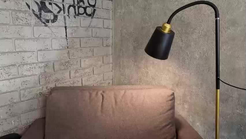 diora_babe Adult Chat June 8, 2026