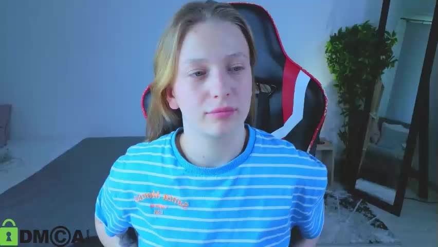nikkibenz03 Adult Chat June 8, 2026