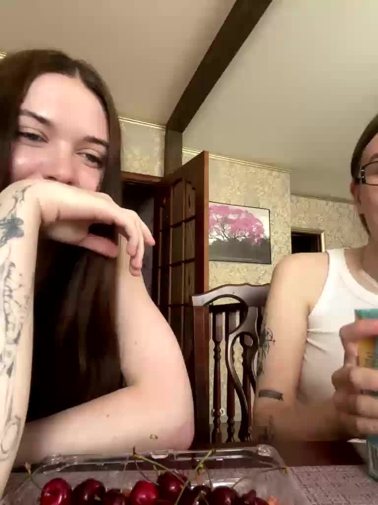 shyyyygirls Adult Chat June 8, 2026