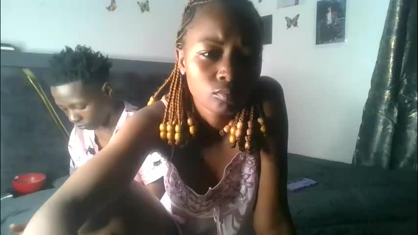 petite_queen69 Adult Chat June 9, 2026