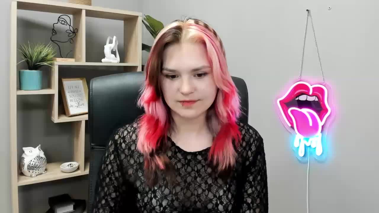 SweetLilyxo Adult Chat June 9, 2026