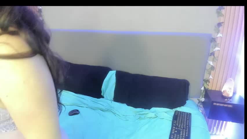 emily_tulip Adult Chat June 9, 2026