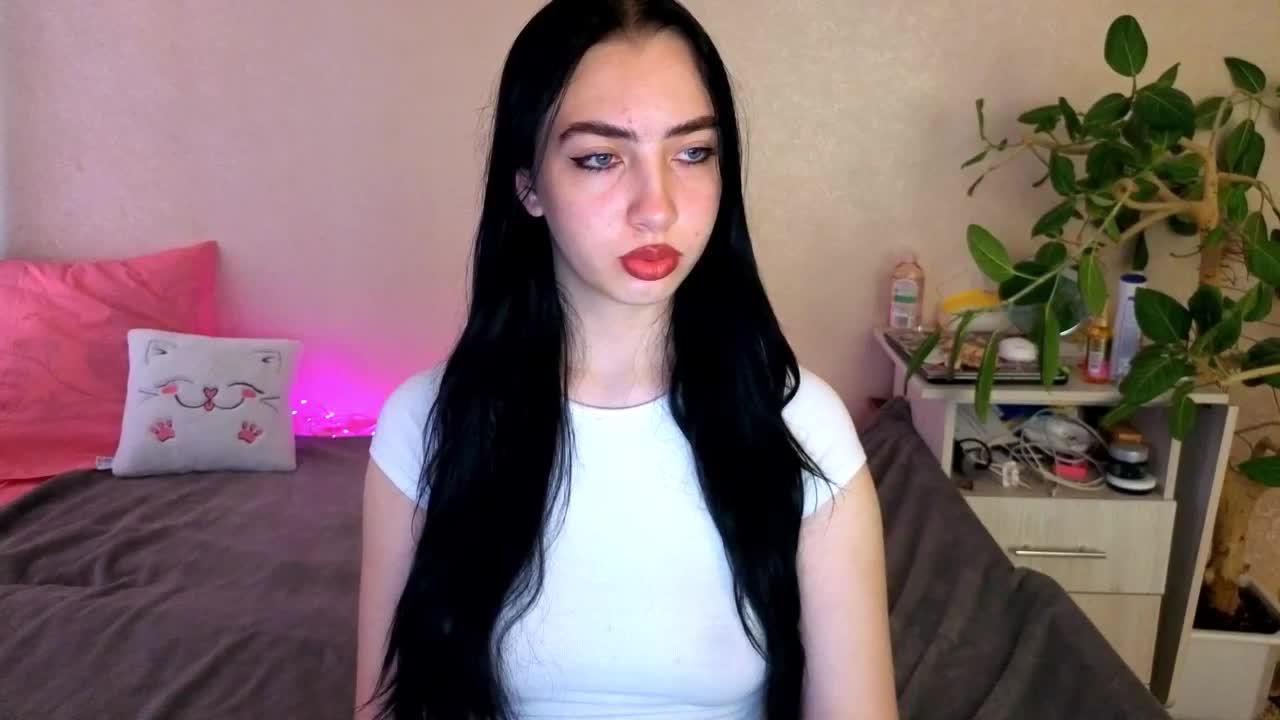 WildKittenX Adult Chat June 9, 2026