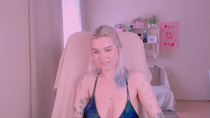 hot_blonda_ Adult Chat June 9, 2026