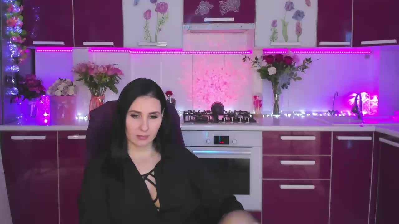 Olivija2020 Adult Chat June 9, 2026