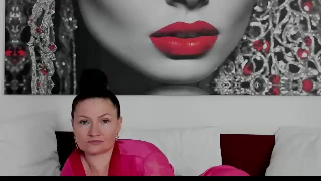 illegalbeauty87 Adult Chat June 9, 2026