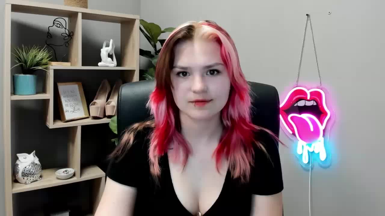 SweetLilyxo Adult Chat June 10, 2026
