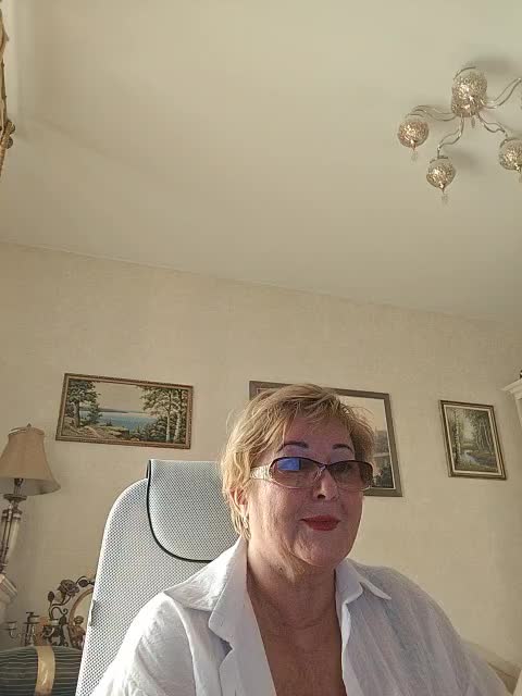 KarinkaSweet Adult Chat June 9, 2026