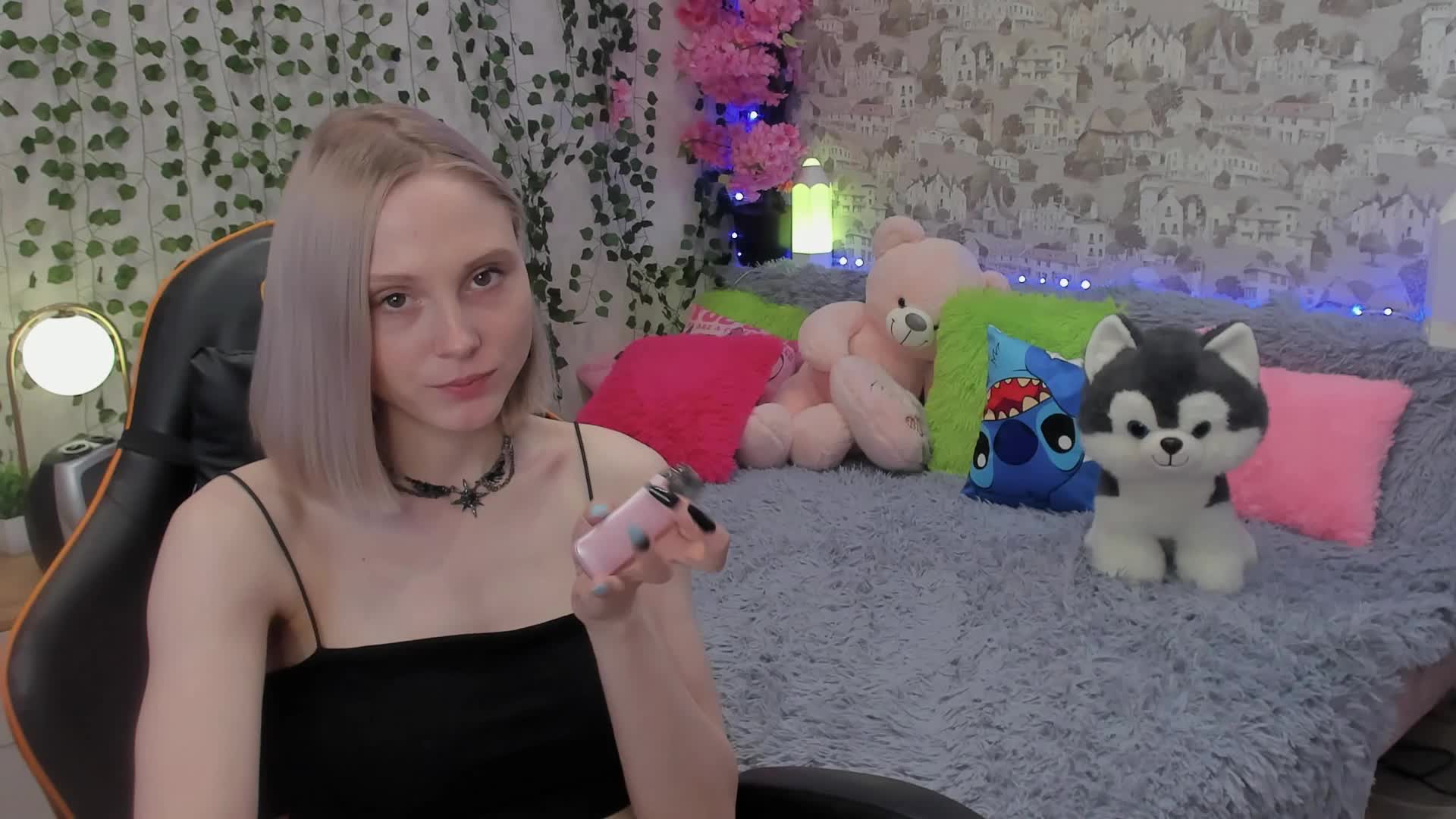 GinaGinaLove Adult Chat June 9, 2026