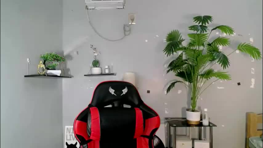 queen_danaya Adult Chat June 10, 2026