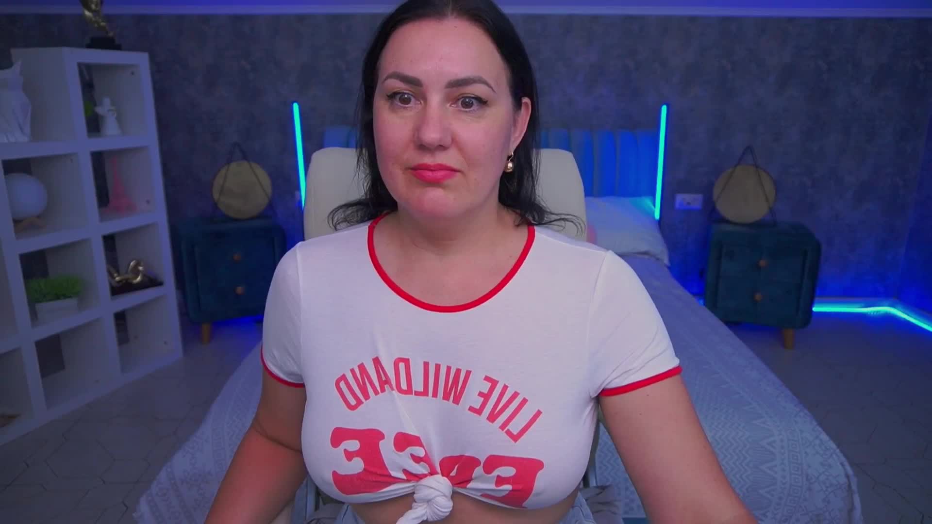 VelvetLuck Adult Chat June 10, 2026