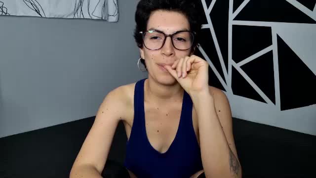 silky_minx Adult Chat June 10, 2026