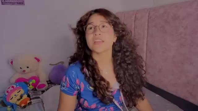 rossie_lanie_ Adult Chat June 10, 2026