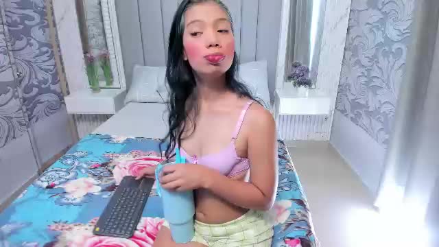 doll_skinny18 Adult Chat June 10, 2026