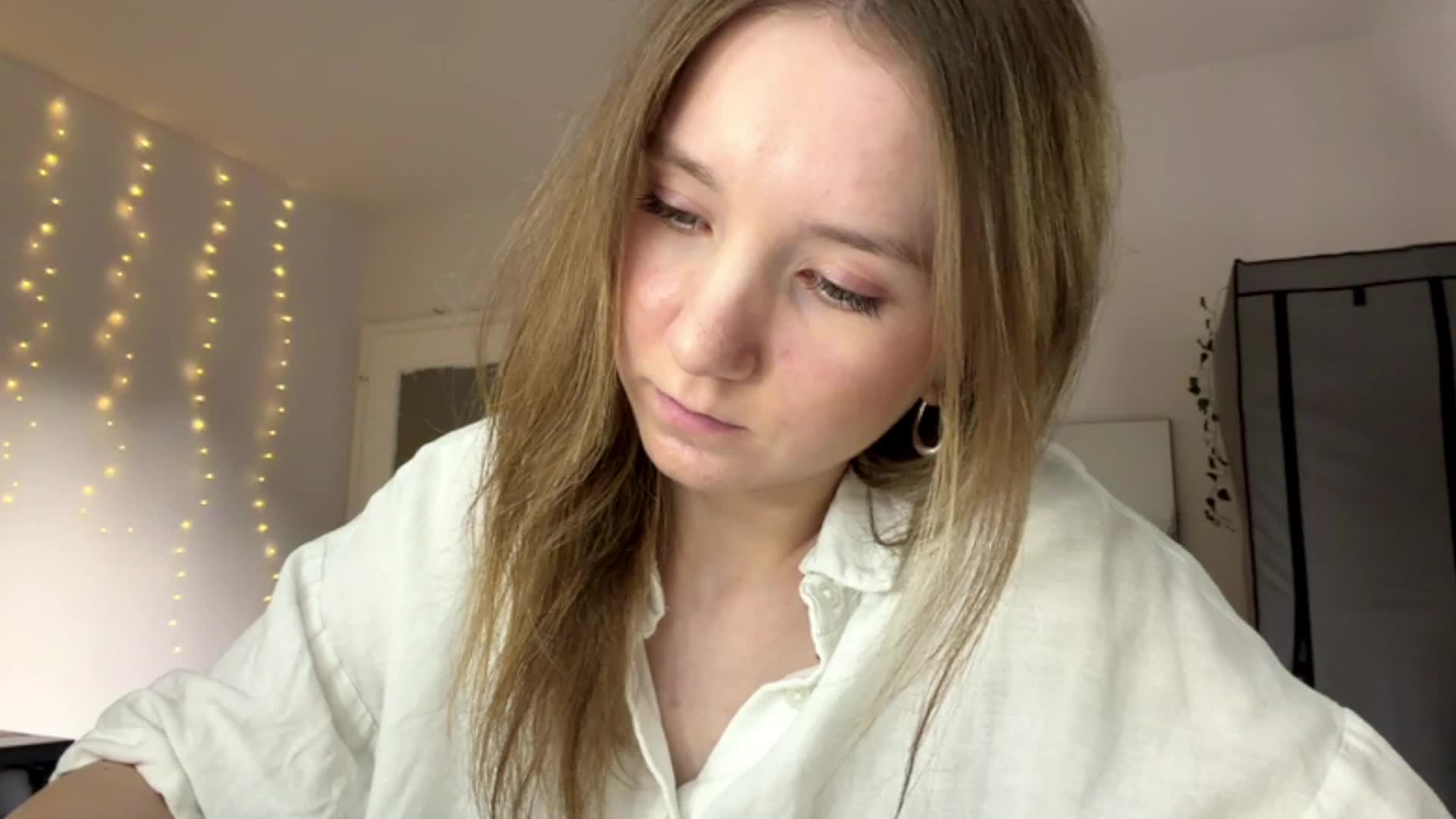 lisasmall Adult Chat June 11, 2026