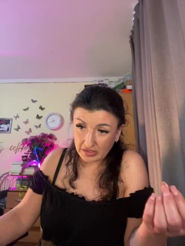 Hotangel75 Adult Chat June 10, 2026
