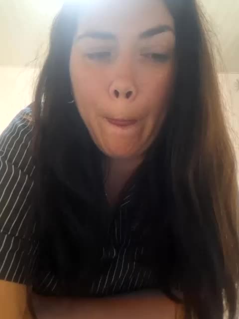 Naturally_Mom Adult Chat June 11, 2026