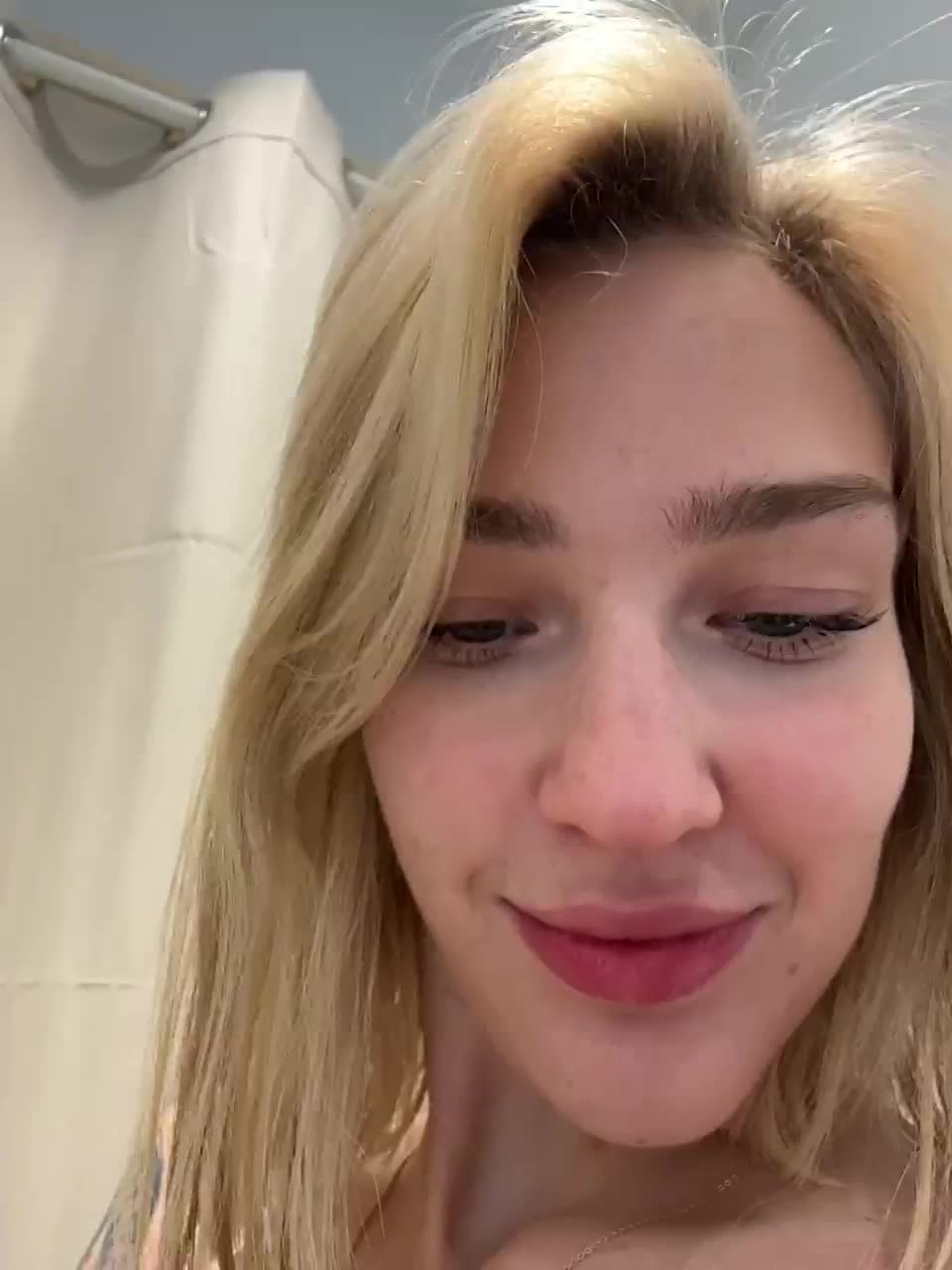 AlinnaAnnila Adult Chat June 11, 2026