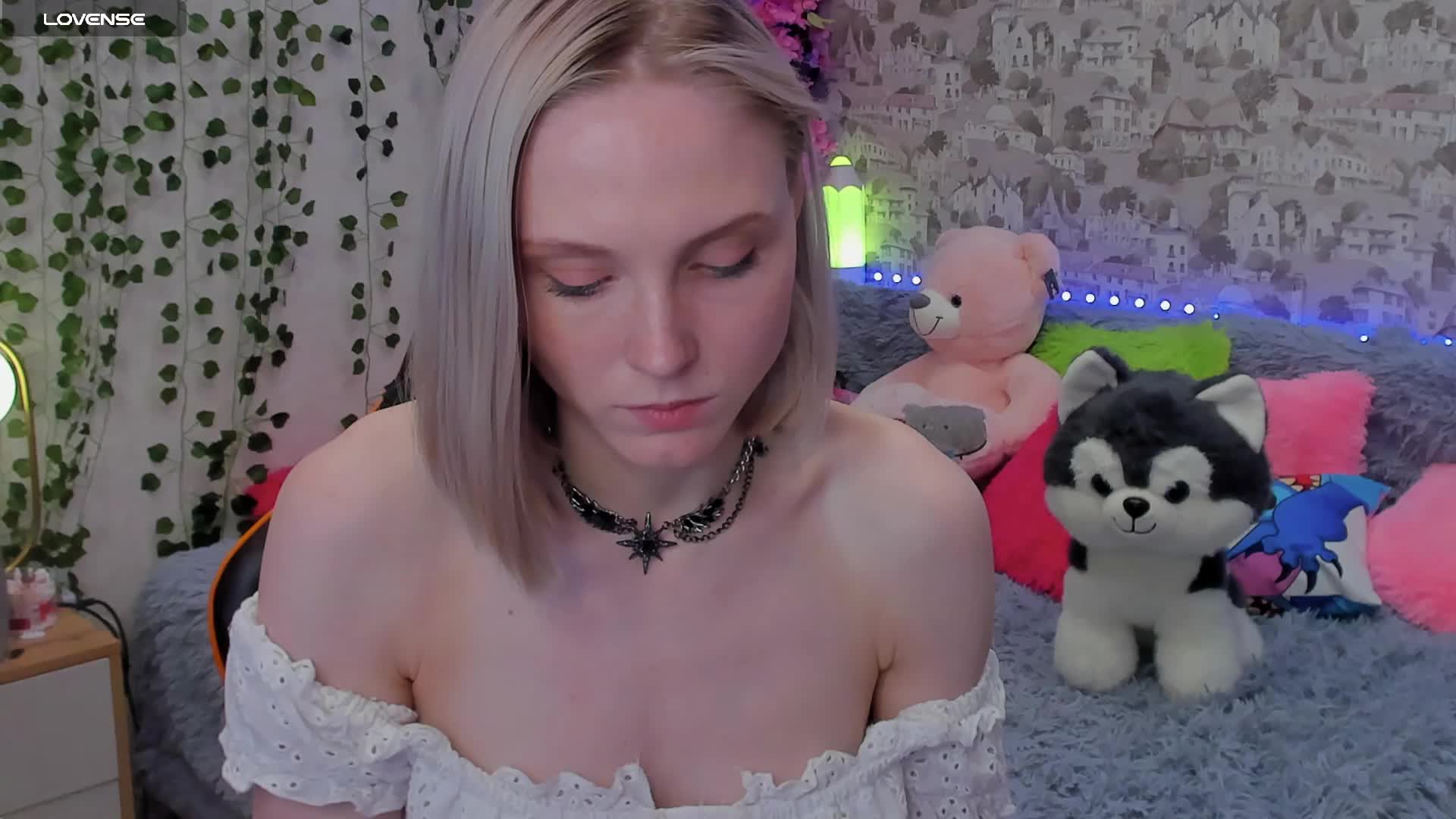 GinaGinaLove Adult Chat June 10, 2026
