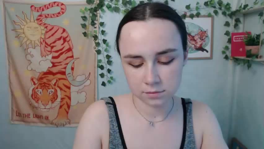 veryveryvery_shy Adult Chat June 10, 2026