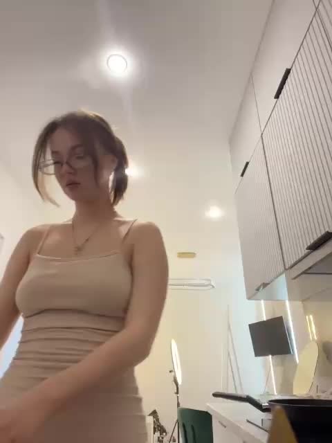 OlivkaVif Adult Chat June 11, 2026