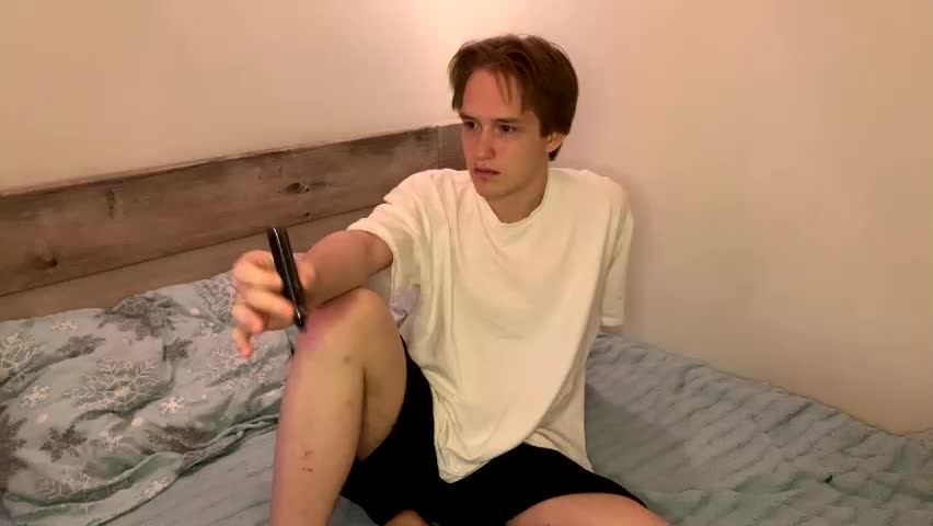 reynasweet_ Adult Chat June 10, 2026