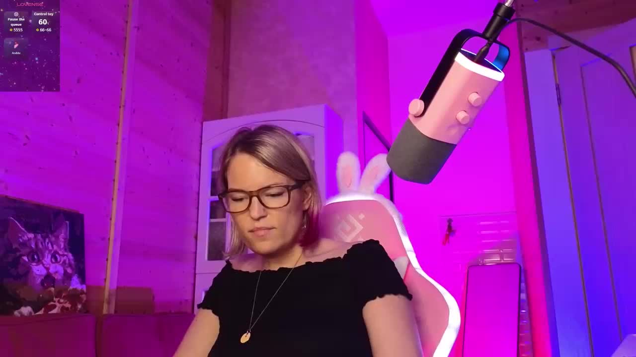 Findom_Lady_Shine Adult Chat June 11, 2026