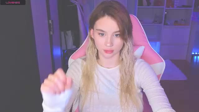 barbieee_doll Adult Chat June 12, 2026