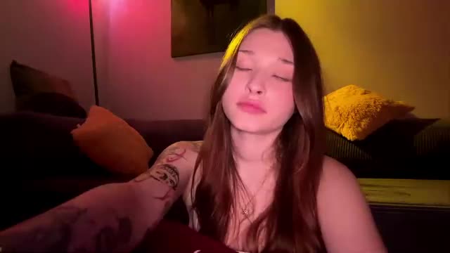lakiaeskuchen Adult Chat June 12, 2026