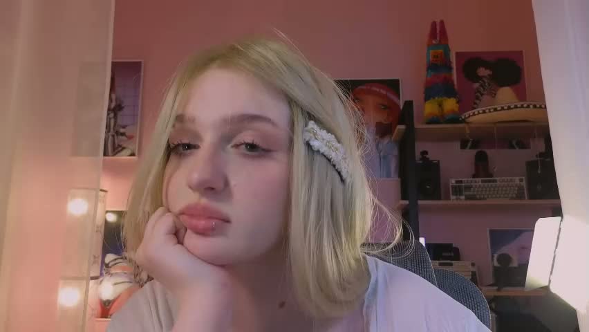 snowflakeskitty Adult Chat June 11, 2026