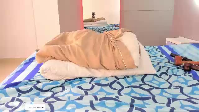 zoe_curvyy Adult Chat June 12, 2026